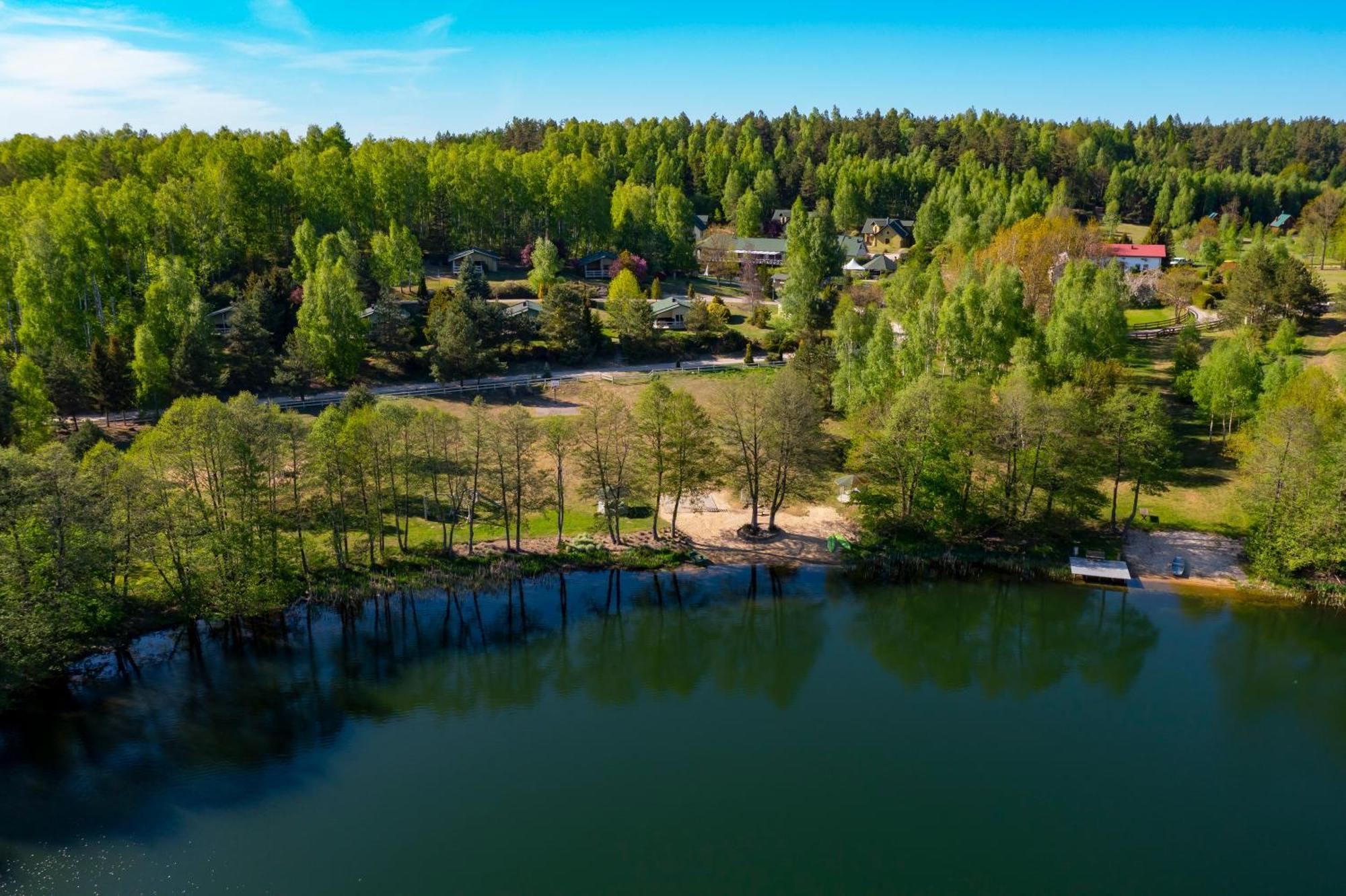 Zielone Wzgorza Villa Bytow  Bagian luar foto